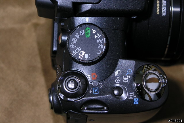 Canon S5 IS 開箱照, 附 Nikon D80 + 105 macro & Olympus 8080 Macro & S5 IS super Macro PK