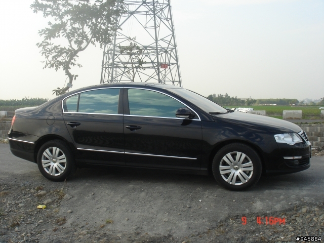 遲來的開箱文 Passat 2.0T FSI