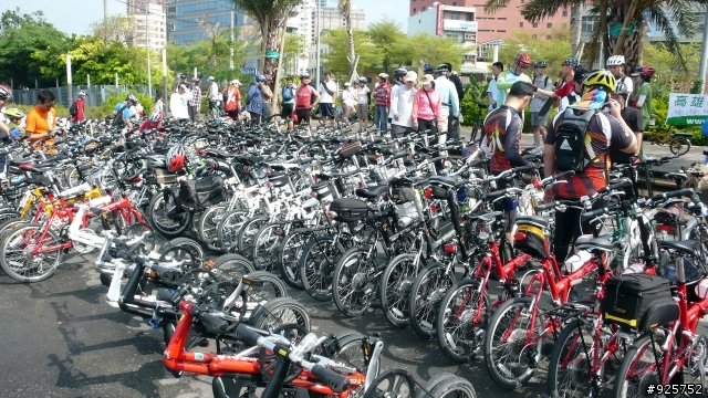 【高雄小徑車團】03/23 百輛小徑會師活動順利成功!!