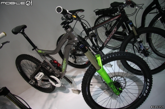 無法參加2008年自行車展的同好請進~車展照片約400多張(圖爆多)