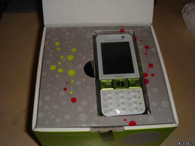 Sony Ericsson K660i 白綠色簡易開箱