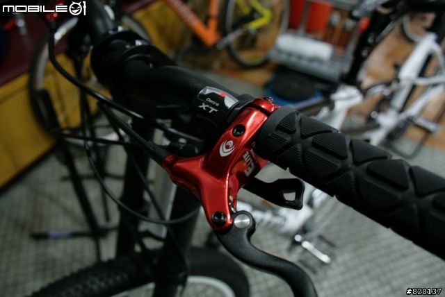 [分享]MATRIX-TANK-MTB-TANDEM協力車開完箱後之文需要70張小朋友喔!!