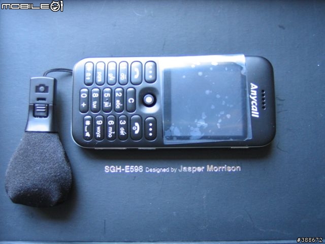 平常至極-SAMSUNG E598外觀分享