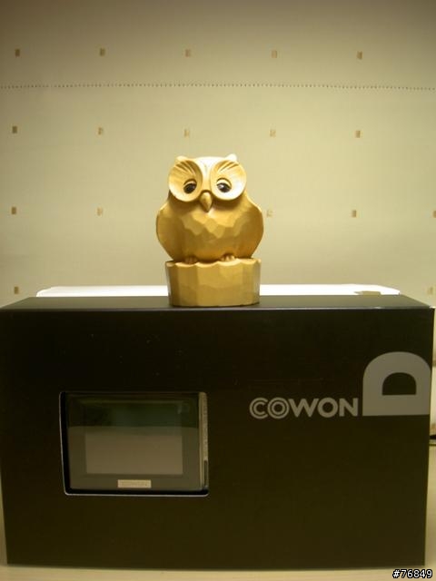 [分享] iAudio Cowon D2 8G BLACK~ Mr.Owl 友情開箱