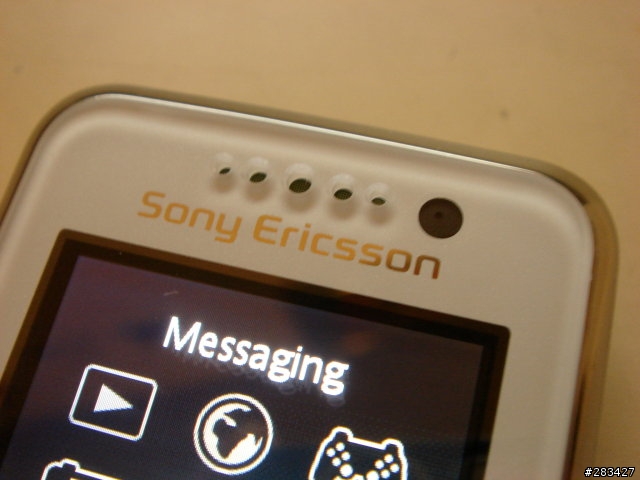 Sony Ericsson K660i 白綠色簡易開箱