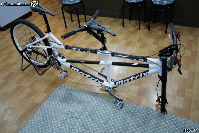 [分享]MATRIX-TANK-MTB-TANDEM協力車開完箱後之文需要70張小朋友喔!!