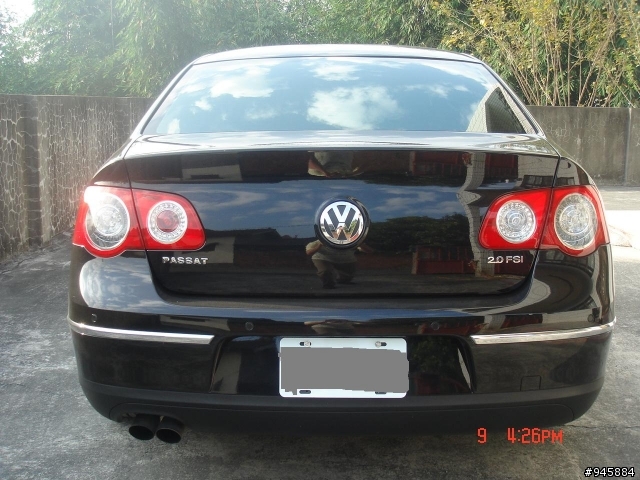 遲來的開箱文 Passat 2.0T FSI