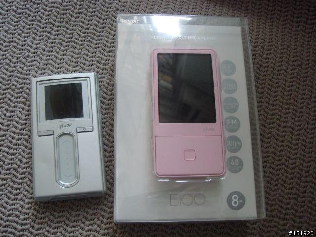 我的iriver H10 6GB終於退休了..E100 Pink 8GB入手!!
