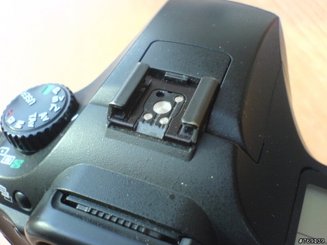 k10D 倾斜维修 血泪史 奉劝大家还是算了  小弟大陆的。。。哭诉一下。