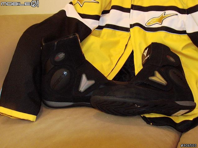 [分享] Alpinestars四季防摔衣&Dainese休閒靴