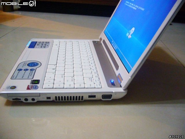 當新顯卡遇上新制程 9300M vs T8300 全新本本首測 ASUS W7SG
