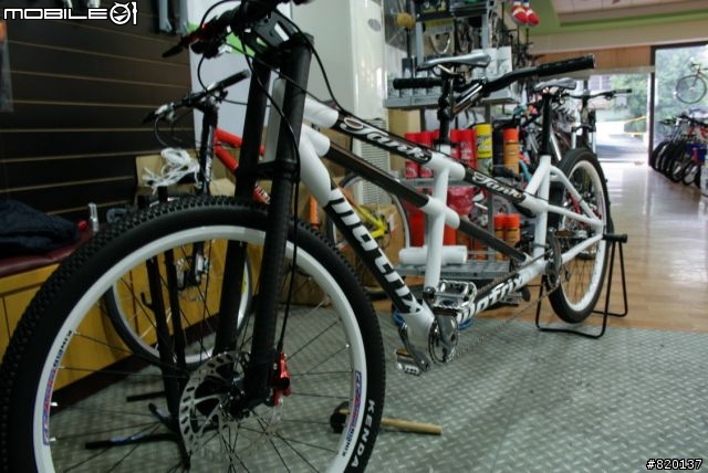 [分享]MATRIX-TANK-MTB-TANDEM協力車開完箱後之文需要70張小朋友喔!!