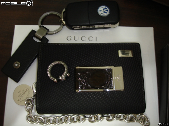 [分享]白色情人節禮物 GUCCI 鈔票夾