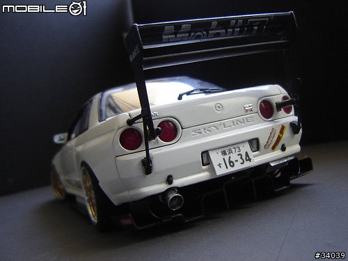 分享國外金屬車模改裝~NISSAN SKYLINE GTR R32 暴改版