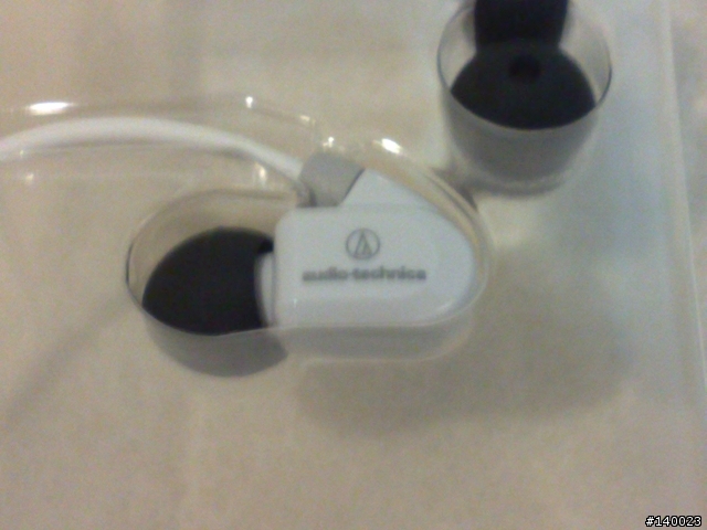 簡陋的小小開箱文 - 人生中第一次買耳機。[audio-technica ATH-CK9]
