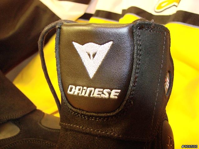[分享] Alpinestars四季防摔衣&Dainese休閒靴