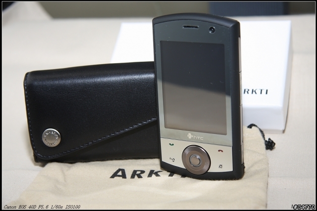 [分享]...ARKTI皮套..&.. HTC CRUISE ...