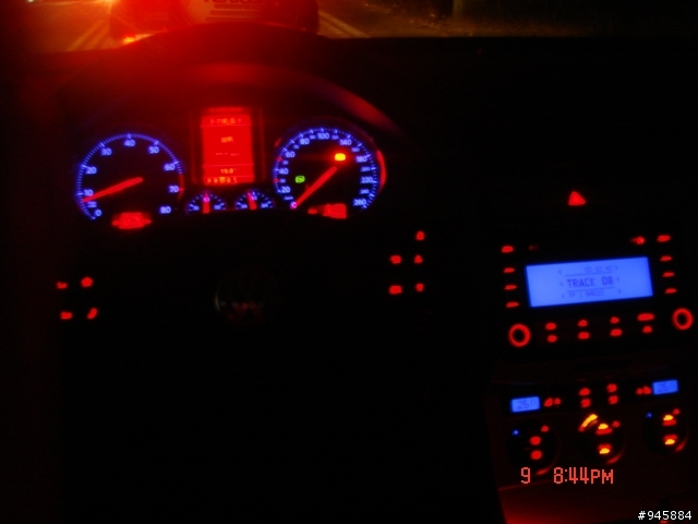 遲來的開箱文 Passat 2.0T FSI