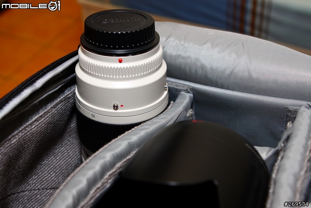 [分享]Lowepro 彈弓手SlingShot 300 AW 300AW
