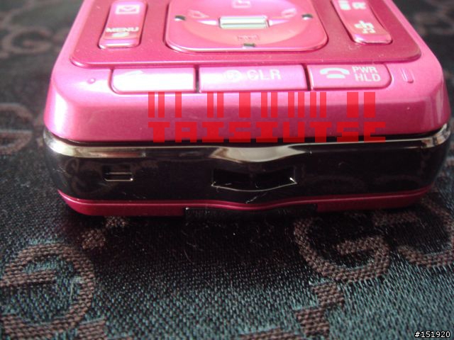 Pink Series又來了~~是日主角SO905iCS是也!!