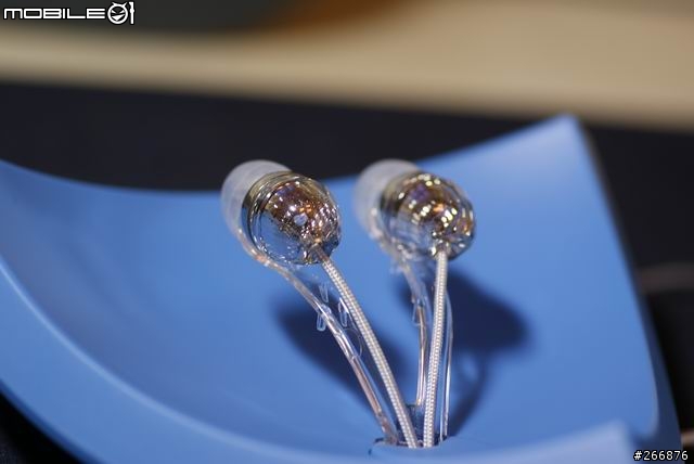 [不能讓女王看到的逸品]Active Crystals-ICON耳機