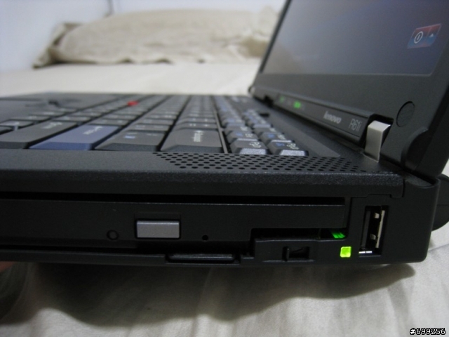 [開箱] ThinkPad R61i 24V