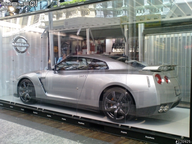 [封箱文]可遠觀而不可褻玩沉睡的東瀛戰神GT-R 35(圖多)!!