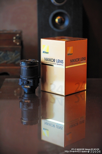 冷門鏡頭PC-E Nikkor 24mm f/3.5D ED [更新補圖：使用D3拍攝]