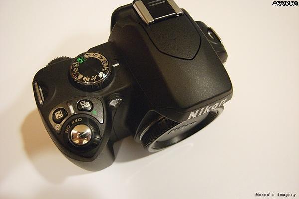 [簡單開箱-Sara's DSLR] D60+A16N II 新增測試照