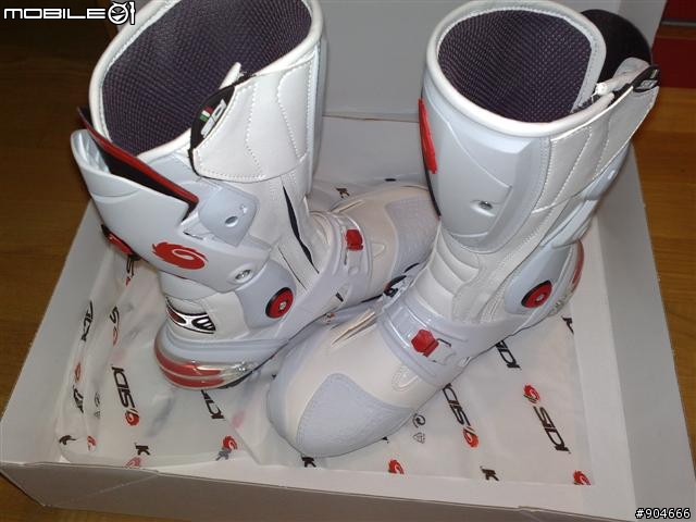 [開箱分享] 08 SiDI Vertigo Corsa車靴