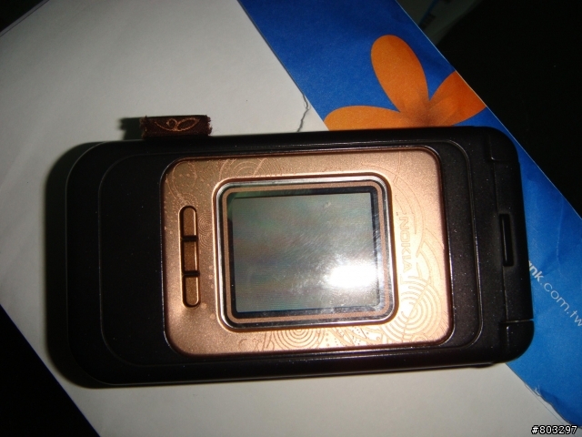 NOKIA 7390手機送修事件..有照片