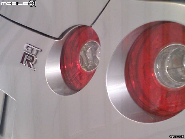 [封箱文]可遠觀而不可褻玩沉睡的東瀛戰神GT-R 35(圖多)!!