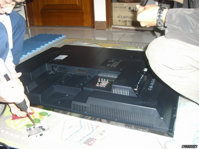 開膛剖腹BenQ SH3741