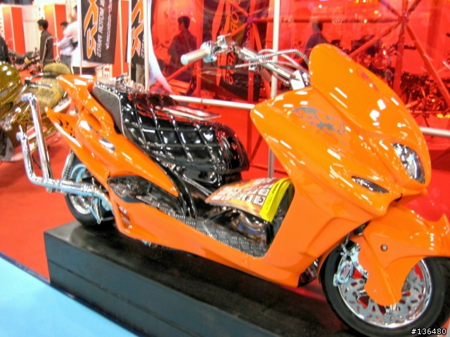 [分享]2008世貿機車展!!(小心~近百張圖)