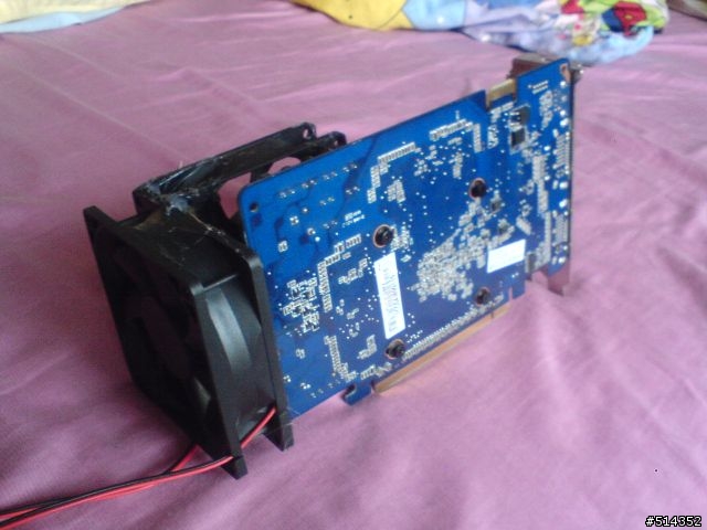 EN8600GT SILENT 改風扇!.....