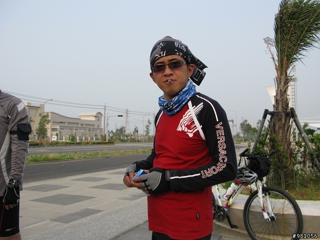 業務員的雙腳+2輪鐵馬+20km/h的視野=108km的旅程