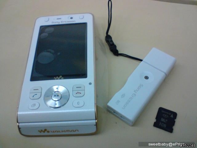 <轉載><有圖>w910i白色出了...