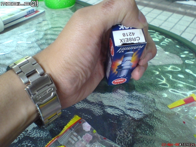 [事後文+開箱文]火星塞噴出後續處理+GIVI上箱！(圖多)