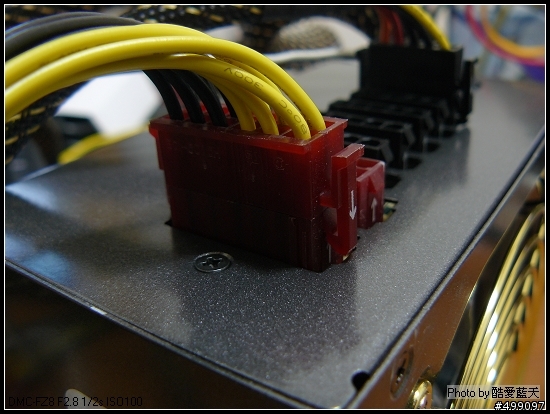 [測試]Enermax 保銳 魔族525w 模組化電源供應器 重裝上陣!