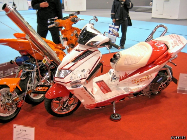 [分享]2008世貿機車展!!(小心~近百張圖)