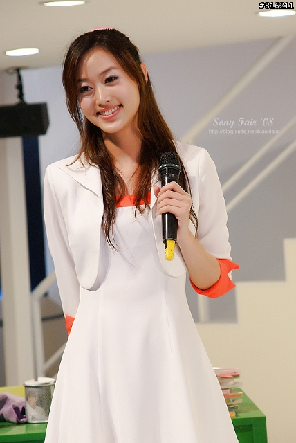 [開箱文]Sony 70-200mm F2.8G SSM (4/13補上 Sony Fair '08 人像照)