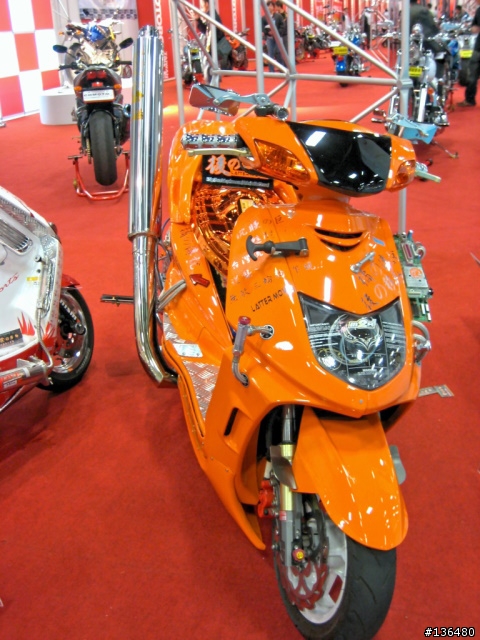 [分享]2008世貿機車展!!(小心~近百張圖)