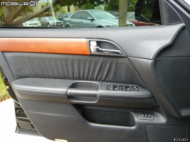 Infiniti M35X 照片先來