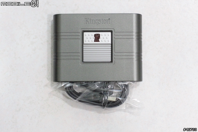 開箱＆簡單測試～ Kingston 19in1 Media Reader  金士頓 19合1 讀卡機
