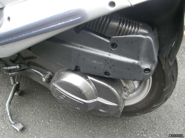 [分享] 低調高手125R~
