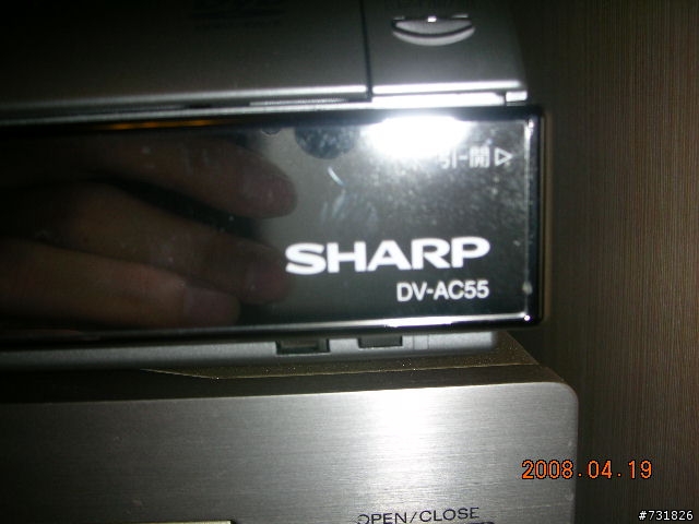 SHARP AQOUS LCD LC-52RX1W與三合一錄放影機DV-AC55連動