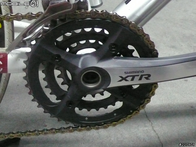 [分享]低調的華麗BMC team elite 02 年度心得報告 AND 08"FOX F100 RLC AND 08"XTR CARBON 後變