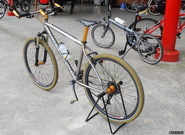 [分享]Litespeed TANASI鈦合金登山車