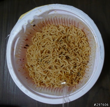 今年的第一號颱風浣熊給我遇上了