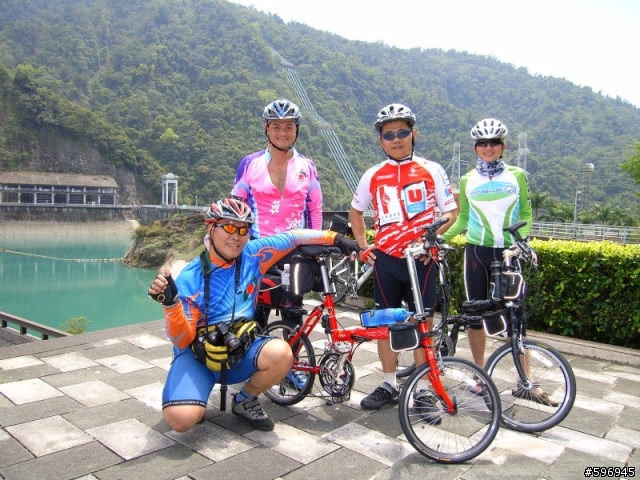 [豐原金東邦] 烏來、桶后、碧潭、單車1日遊。